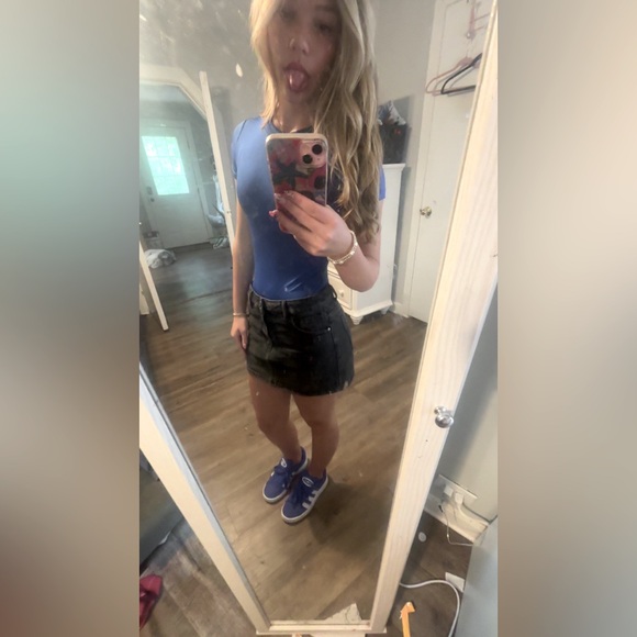 Meet your Posher, Addie - Picture 4 of 4